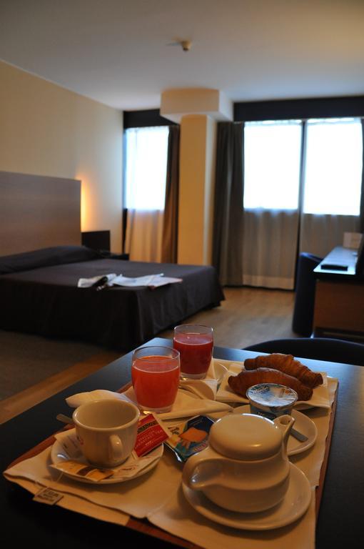 Golf Hotel Milano Opera Buitenkant foto