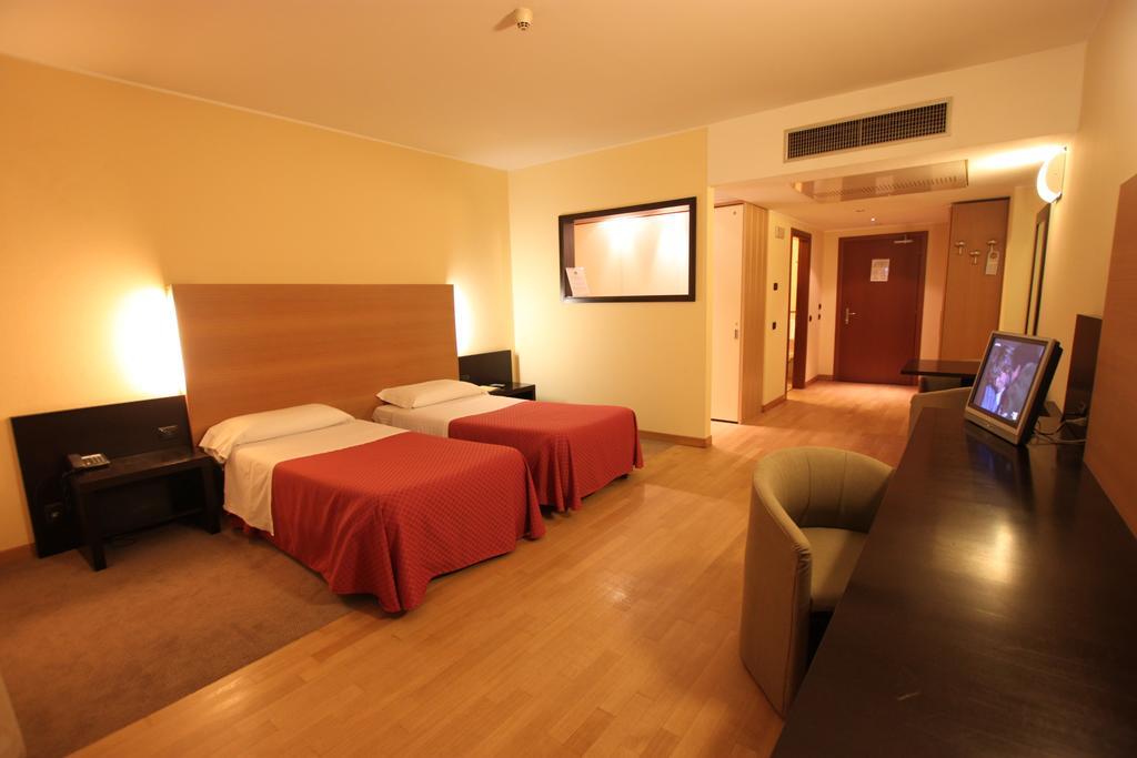 Golf Hotel Milano Opera Kamer foto