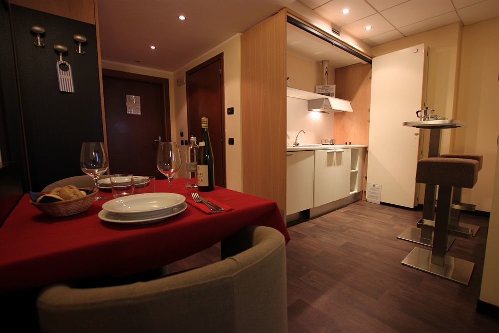 Golf Hotel Milano Opera Buitenkant foto